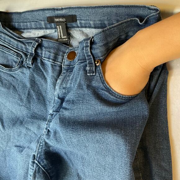 FOREVER 21 Women Skinny Jeans size 26 US Blue Mid Rise Stretch - Picture 7 of 11